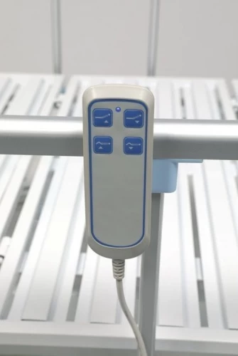 Медицинская кровать Hilfe КМ-07